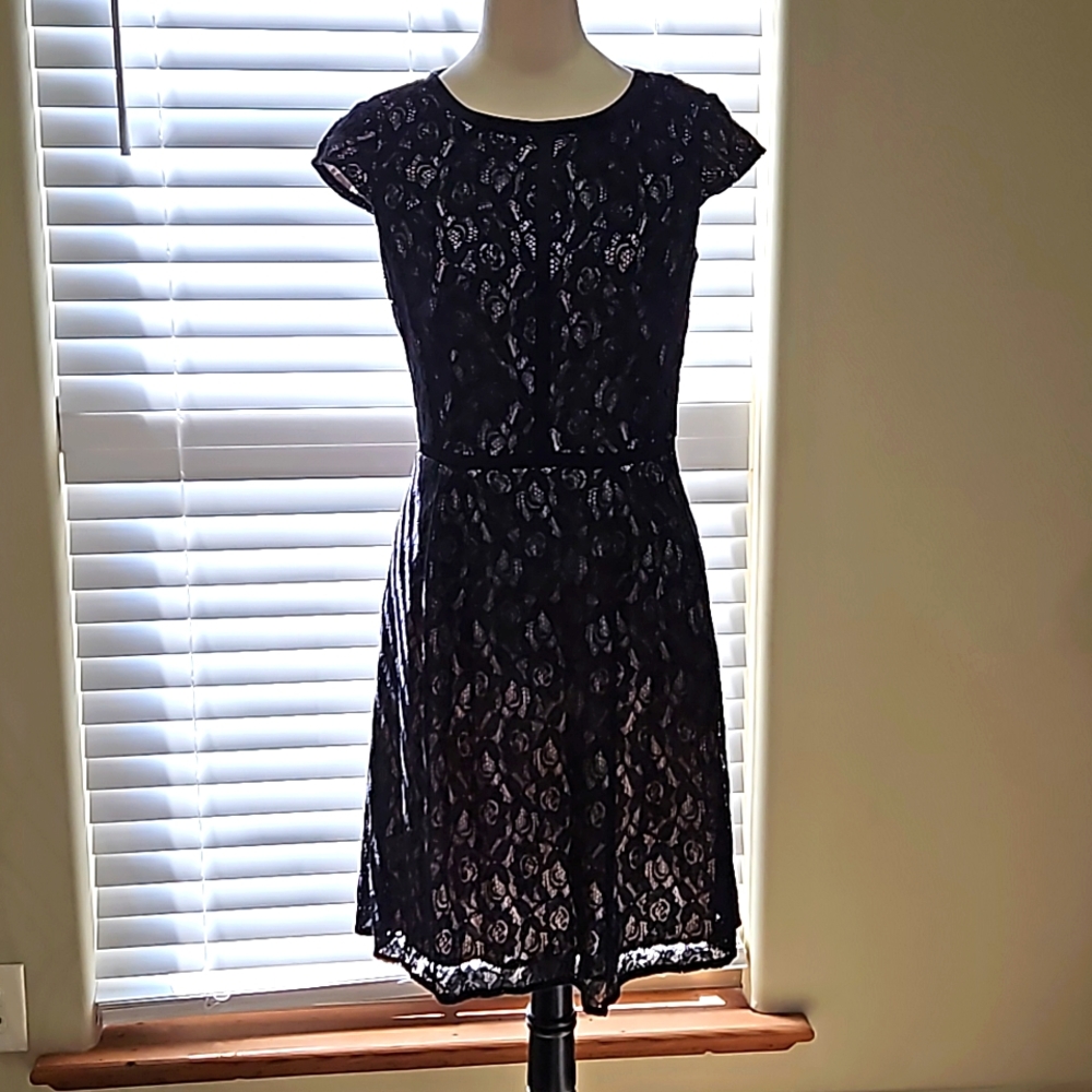Classic Black Lace Cap Sleeve Dress with Satin Trim